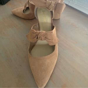 LORD & TAYLOR Lucie Fawn Blush Pink Block Heel w/Bow Size: 6.5